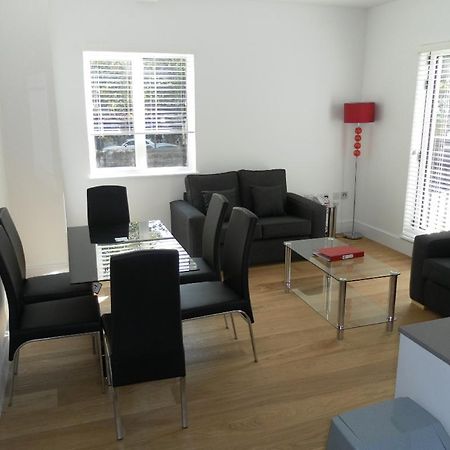 Апартаменти Access West Kensington Лондон Номер фото