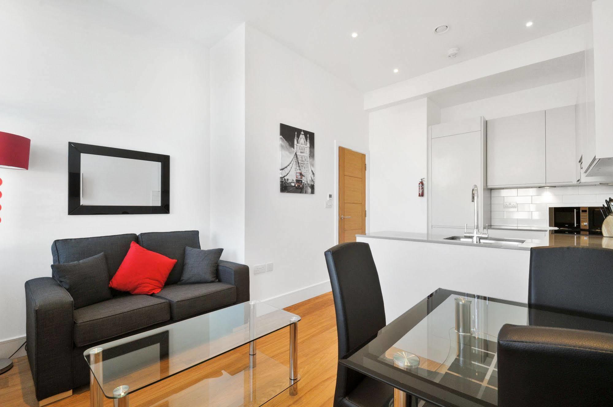 Апартаменти Access West Kensington Лондон Екстер'єр фото